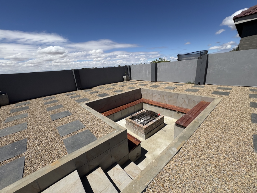 4 Bedroom Property for Sale in Darling Western Cape